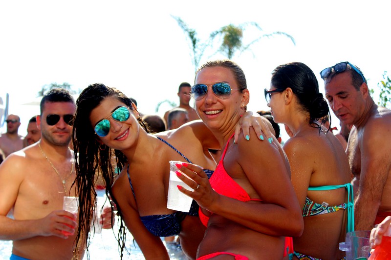 Sunday Pool Party at Whitelace